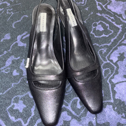 Black Pointed Sandals