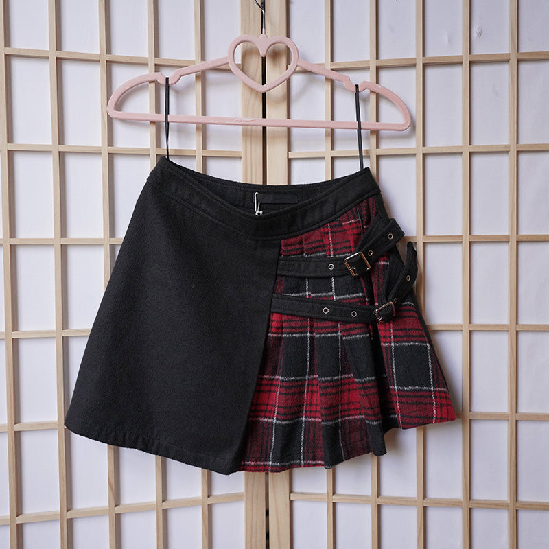 PUNK RAVE Buckled Woolen Skirt